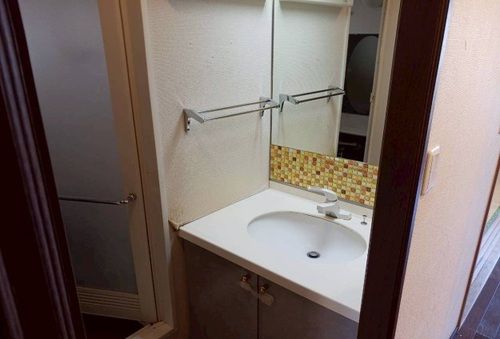 洗面設備　使いやすい洗面所です