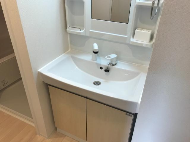 洗面設備　洗髪洗面化粧台