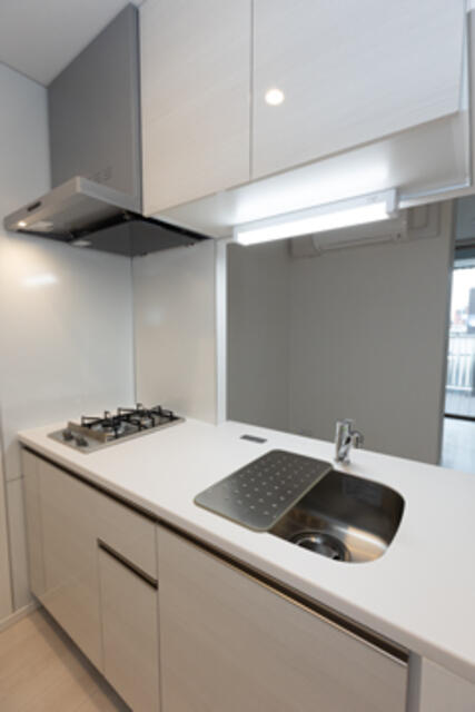 キッチン　※別部屋参考写真