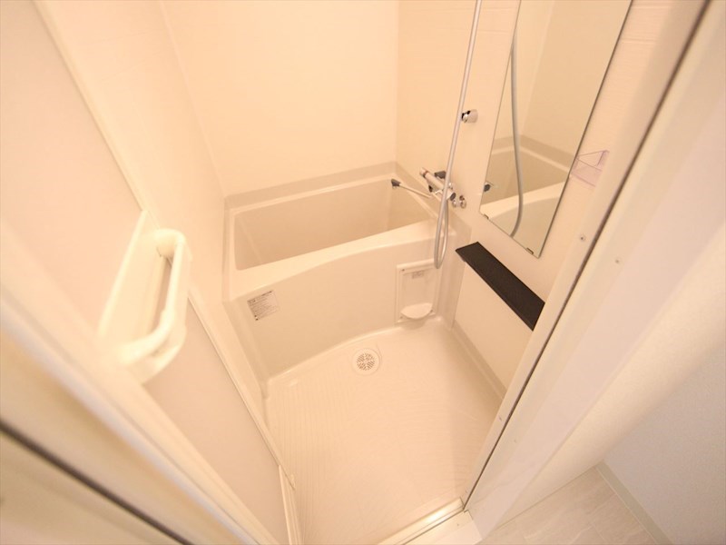 バス・シャワールーム　バスルーム　浴室暖房乾燥機付き