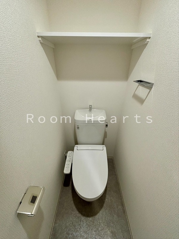 トイレ　同施工会社の同仕様私写真です。