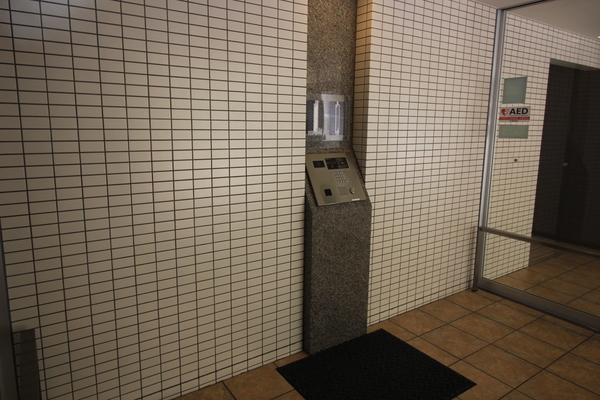 エントランス　オートロック