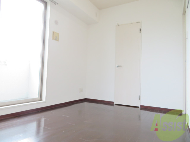 その他部屋・スペース　朝は窓からの光で目覚めることが出来ますね。