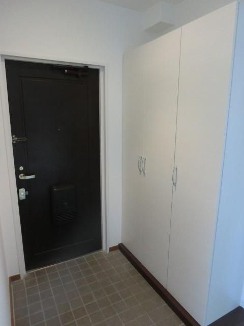 玄関　大きな下駄箱を完備