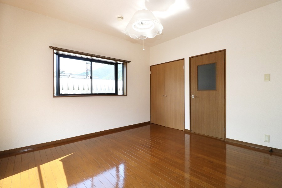 居室・リビング　洋室