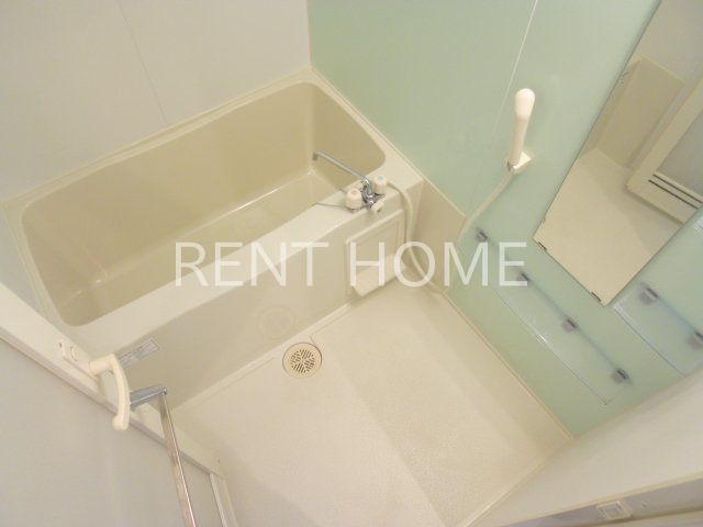 バス・シャワールーム　お風呂です