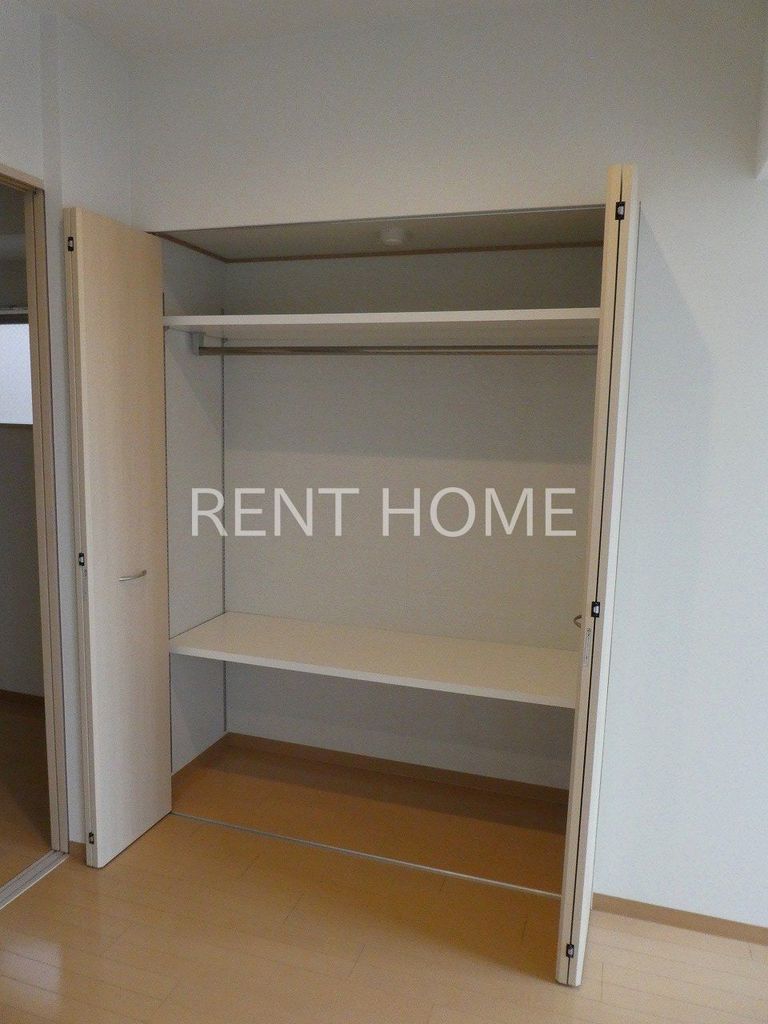 収納　クローゼット