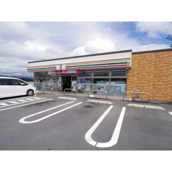 コンビニ　セブンイレブン松本今井店（コンビニ）まで559m