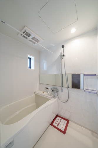 バス・シャワールーム　浴室