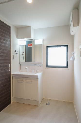 洗面設備　洗面所