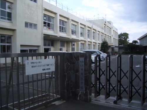 小学校　福間小学校（小学校）まで850m