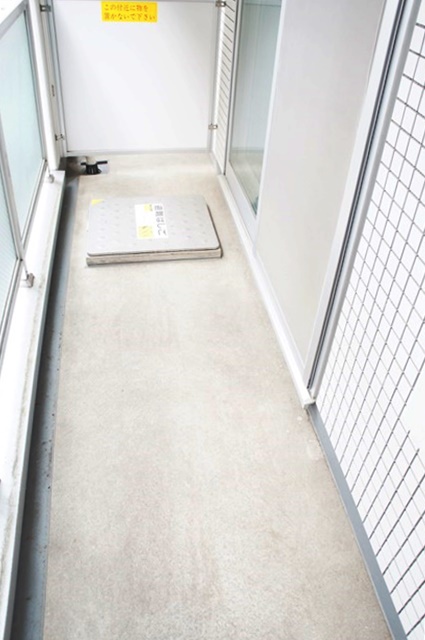 バルコニー　「b CASA山下町」