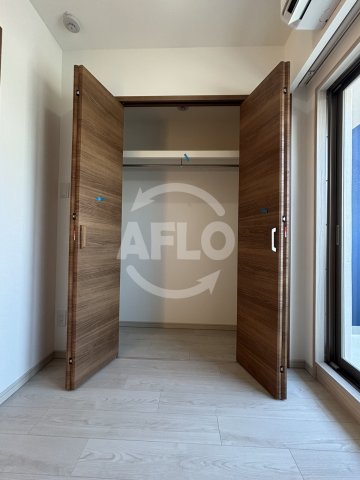 収納　セオリー大阪ハーバーDOOR　収納