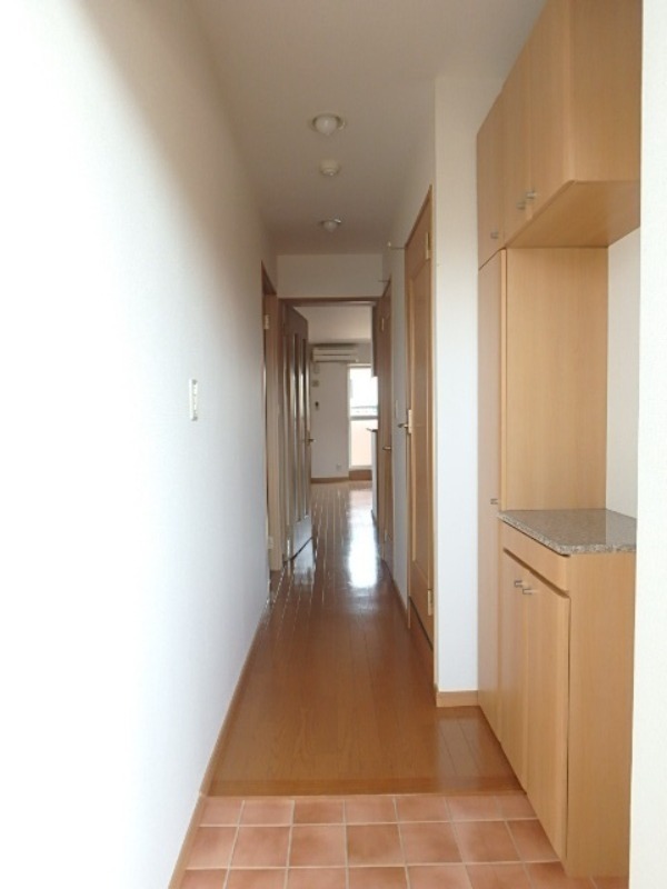 玄関　図面と現状に相違がある場合には現状を優先