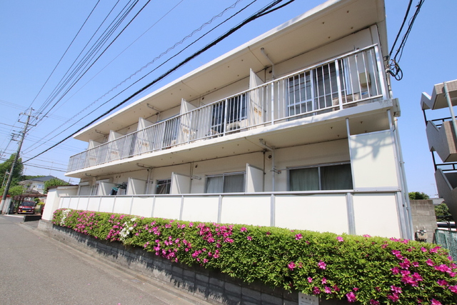 建物外観　★「万願寺」駅徒歩４分　単身用マンション★