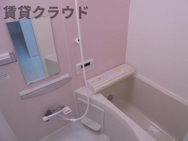 バス・シャワールーム　一日の疲れを癒やしてくれるバスルーム♪