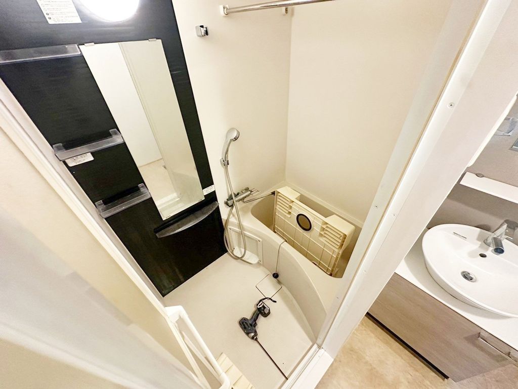 バス・シャワールーム　バルコニー