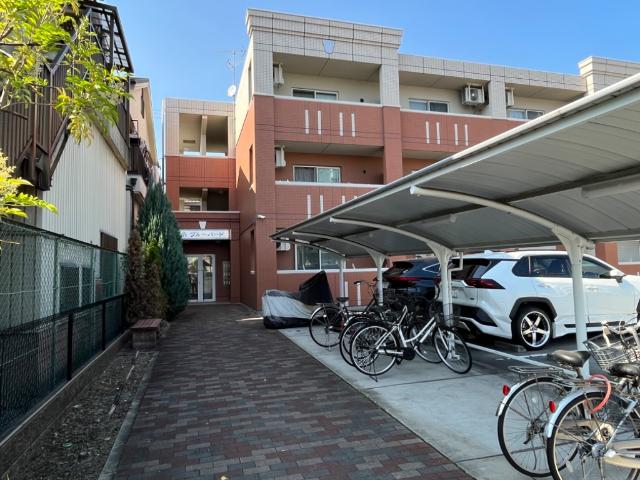 その他共有部分　外観写真（昼）