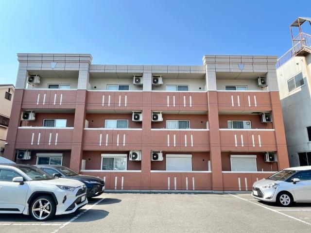 建物外観　外観写真（昼）