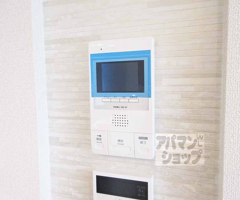 セキュリティ　モニター付きインターホン