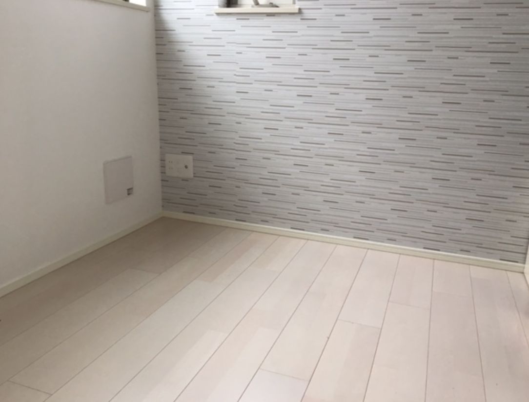 居室・リビング　ホワイトフローリング（同一仕様写真）