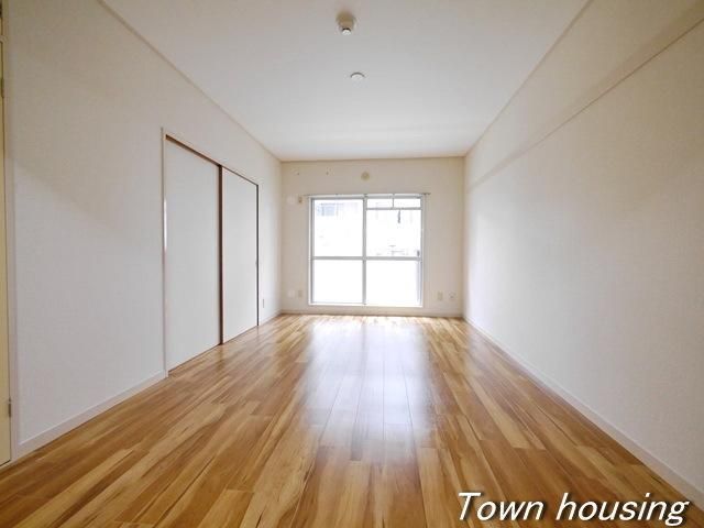 居室・リビング　※別部屋参考写真です