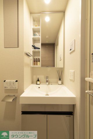 洗面設備　※参考写真　家具などは付いておりません。