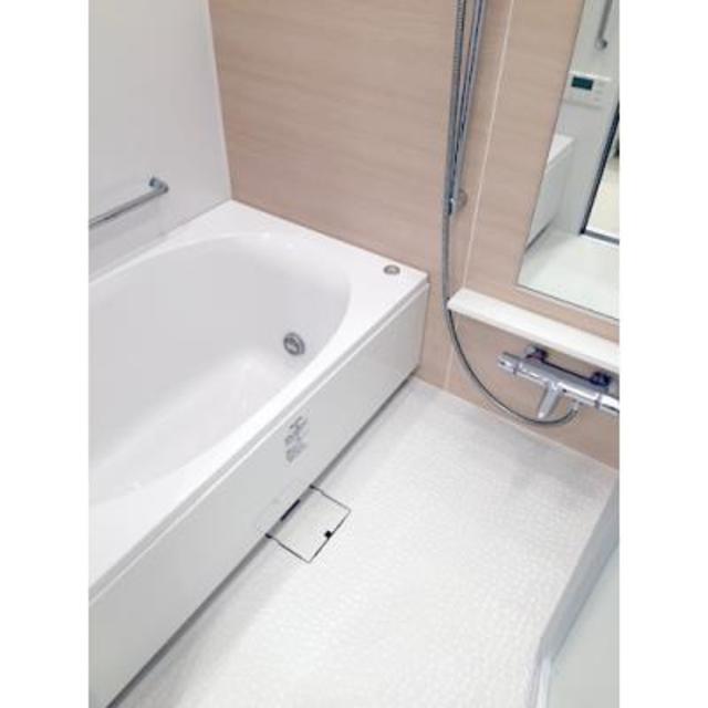 バス・シャワールーム　※写真は同タイプ住戸です。