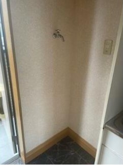 バス・シャワールーム　室内洗濯機置き場★防水板★