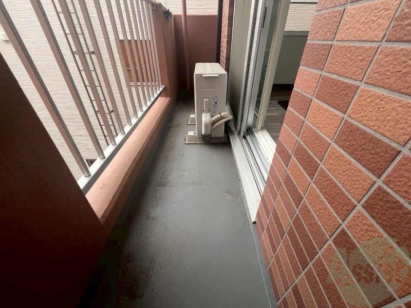 バルコニー　バルコニーが付いていますので一息ついてみてはいかがですか。