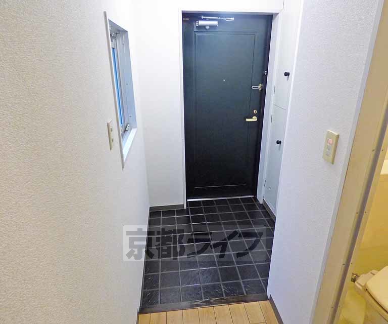 玄関　玄関です。