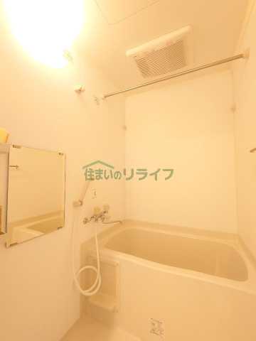 バス・シャワールーム　別部屋の参考写真です。