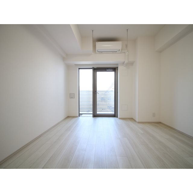 居室・リビング　※別部屋参考画像