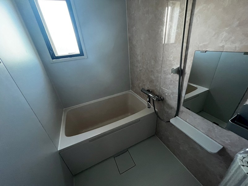 バス・シャワールーム　反転間取参照