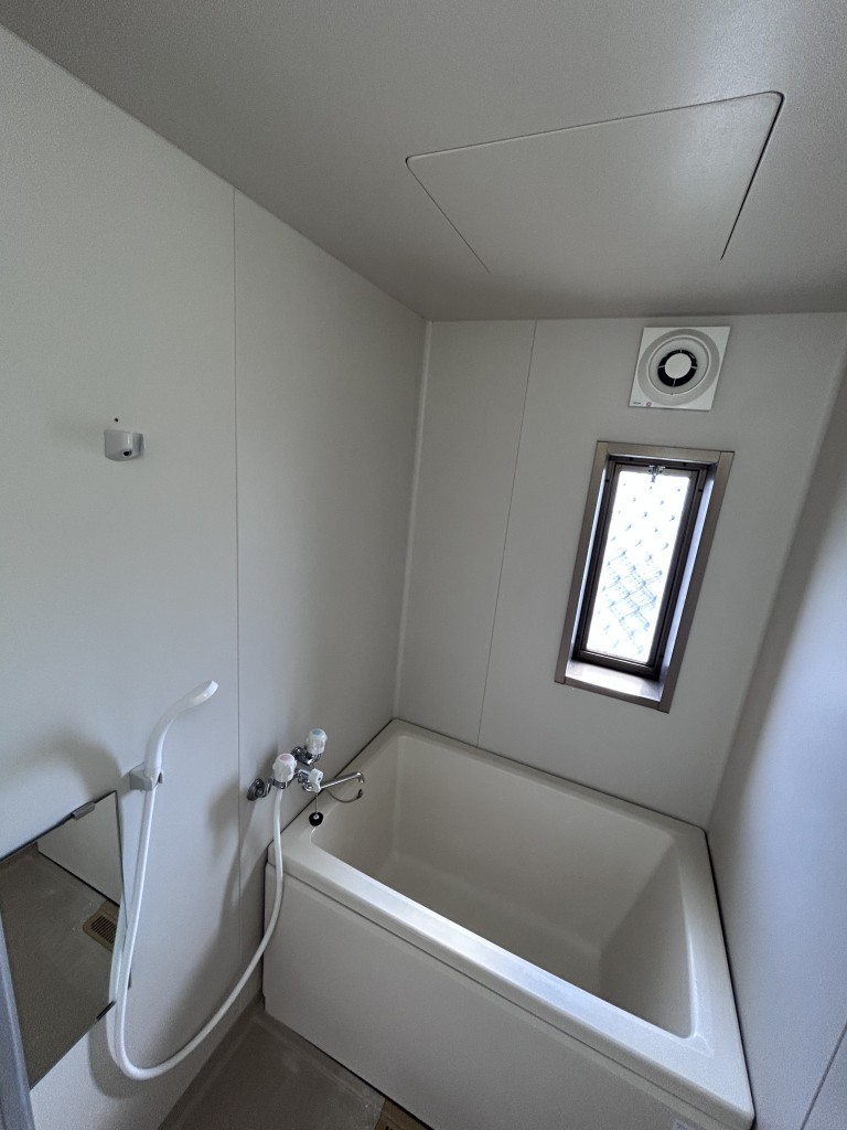 バス・シャワールーム　別号室の画像です。ご参考下さい