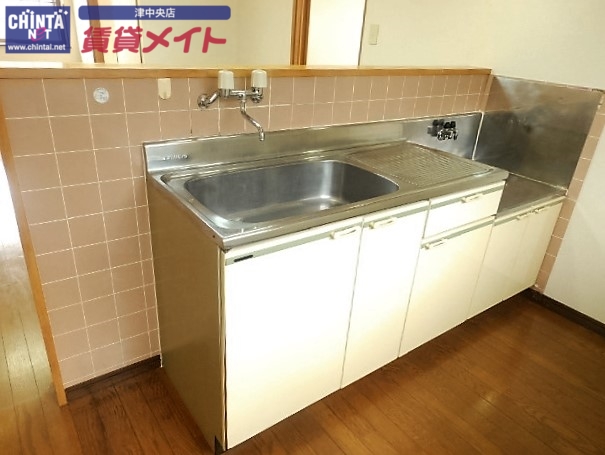 キッチン　別部屋写真