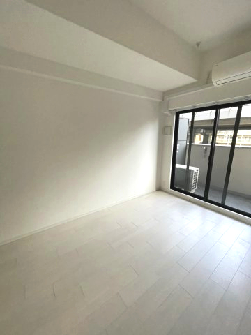 居室・リビング　イメージとして同建物他部屋を表示しています