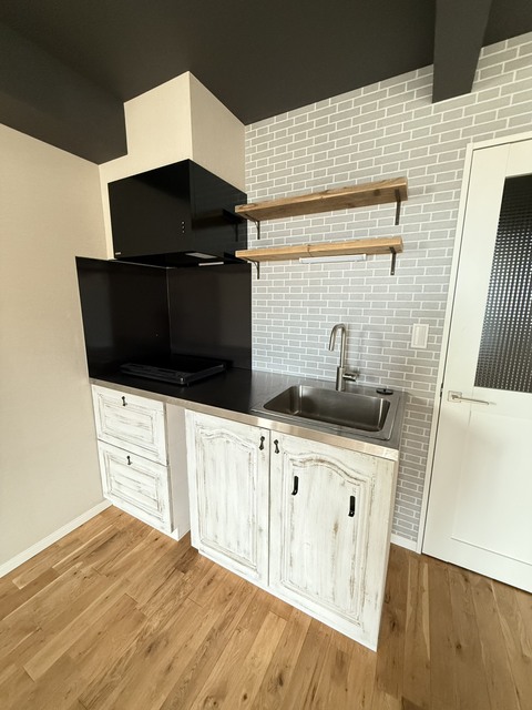 キッチン　※同シリーズ別棟参考※