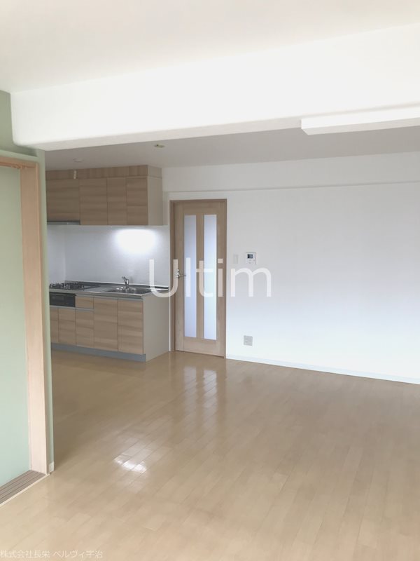 居室・リビング　別部屋のお写真です。ご参考までに！