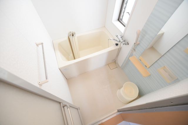 バス・シャワールーム　風呂