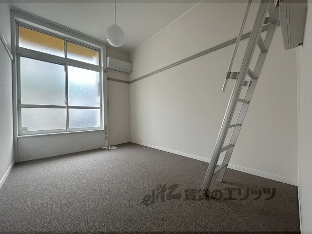 居室・リビング　洋室