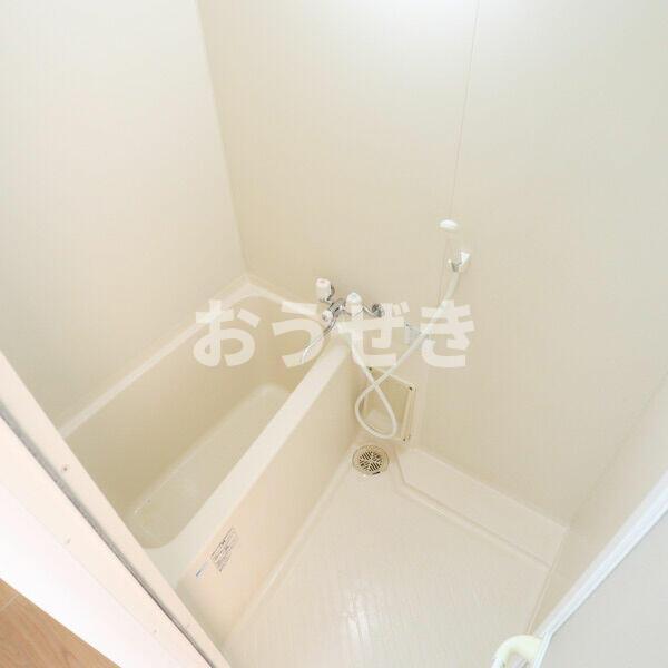 バス・シャワールーム　?