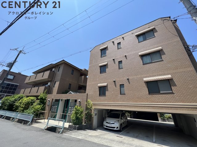 建物外観　モニター付きインターホン完備☆