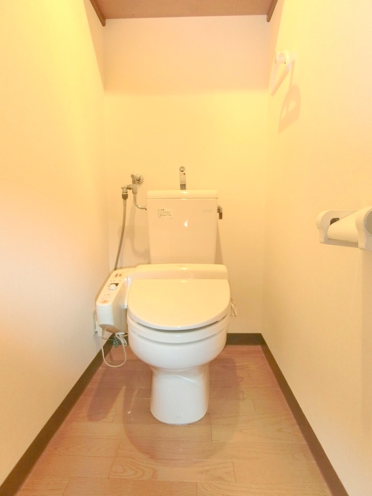 トイレ　☆ウォシュレット完備☆