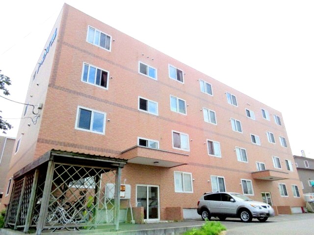 建物外観　☆南郷18丁目駅徒歩10分☆