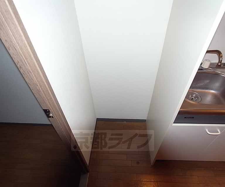 キッチン　冷蔵庫置けます。