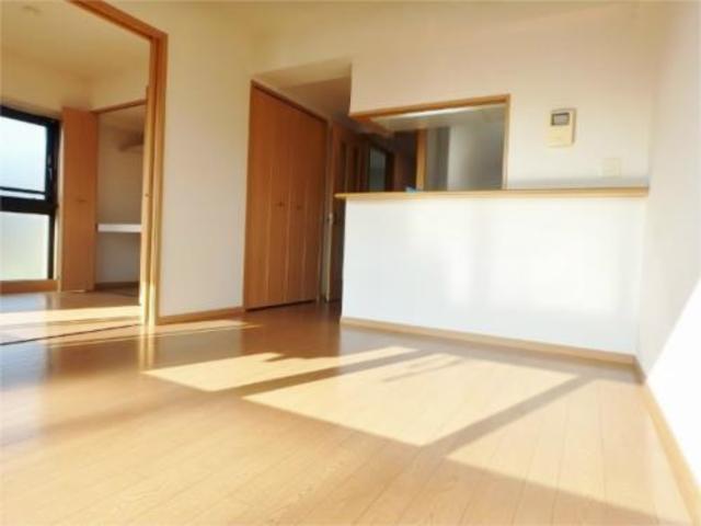 その他部屋・スペース　１１帖のリビングダイニングキッチン