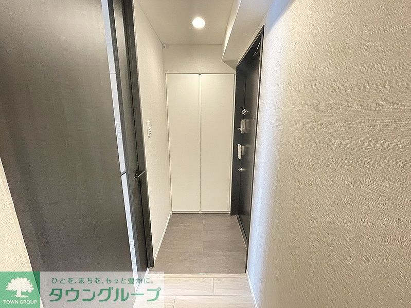 玄関　お問合せは(株)タウンハウジングレジデンス事業部　赤坂店・…