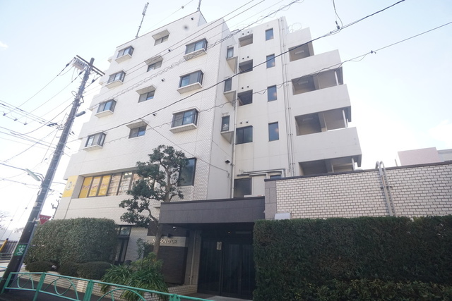 建物外観　令和６年３月撮影