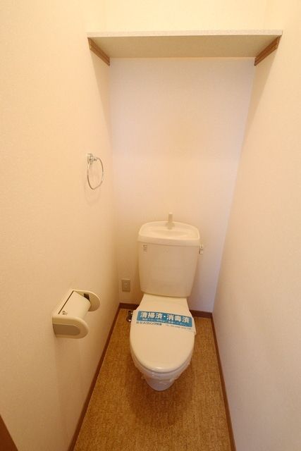 トイレ　別号室参考写真